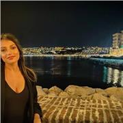 Si offrono lezioni di italiano, storia e latino a studenti di medie e superiori